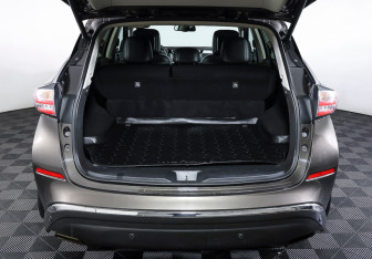 Подержанный автомобиль Nissan Murano Suv 2018 года (10 фото)