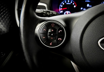Подержанный автомобиль Kia Soul 2021 года (25 фото)