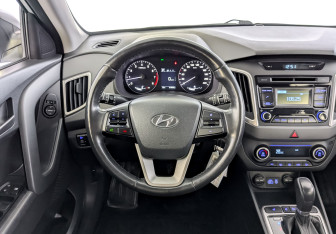Подержанный автомобиль Hyundai Creta 2018 года (21 фото)