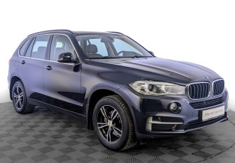 Подержанный автомобиль BMW X5 2018 года (3 фото)