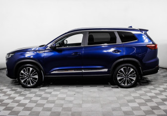 Подержанный автомобиль Chery Tiggo 8 Pro Max 2023 года (8 фото)