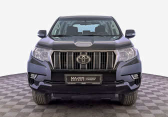 Подержанный автомобиль Toyota Land Cruiser Prado 2019 года (2 фото)