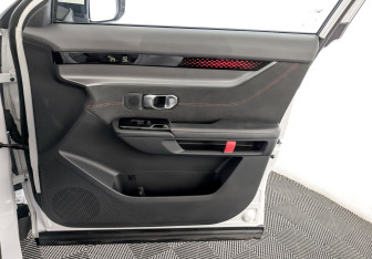 Подержанный автомобиль Jetour Dashing 2023 года (26 фото)