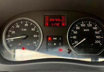 Подержанный автомобиль Nissan Almera Sedan 2016 года (17 фото)