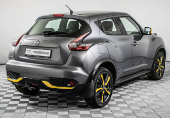 Подержанный автомобиль Nissan Juke 2014 года (5 фото)