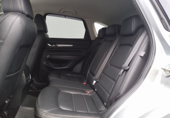 Подержанный автомобиль Mazda CX-5 2019 года (11 фото)