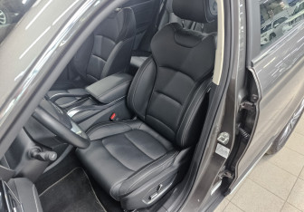 Подержанный автомобиль Geely Atlas Pro 2022 года (19 фото)