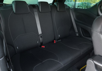 Подержанный автомобиль Citroen DS3 Hatchback 2012 года (12 фото)