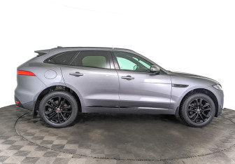 Подержанный автомобиль Jaguar F-Pace 2020 года (4 фото)
