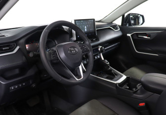 Новый Toyota RAV4 2024 (13 фото)
