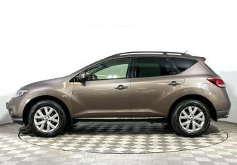 Подержанный автомобиль Nissan Murano Suv 2014 года (3 фото)