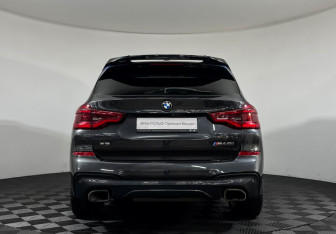 Подержанный автомобиль BMW X3 2019 года (4 фото)
