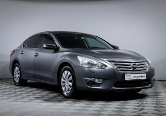 Подержанный автомобиль Nissan Teana 2014 года (3 фото)