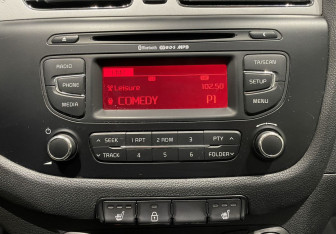 Подержанный автомобиль Kia Ceed Wagon 2012 года (14 фото)