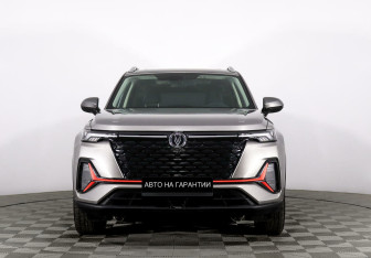 Подержанный автомобиль Changan CS35PLUS 2022 года (2 фото)