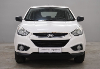 Подержанный автомобиль Hyundai ix35 2011 года (2 фото)