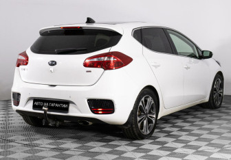 Подержанный автомобиль Kia Ceed Hatchback 2018 года (3 фото)