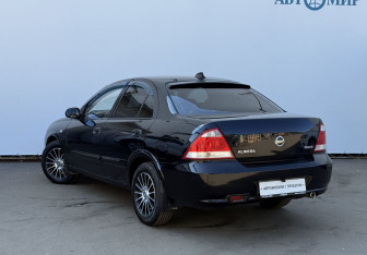 Подержанный автомобиль Nissan Almera Classic 2012 года (7 фото)