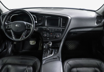 Подержанный автомобиль Kia Optima Sedan 2012 года (6 фото)