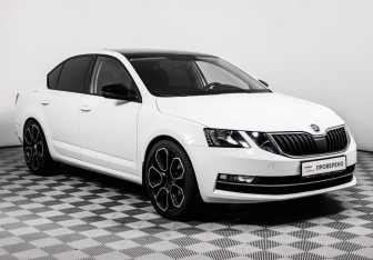 Подержанный автомобиль Skoda Octavia Liftback 2017 года (3 фото)