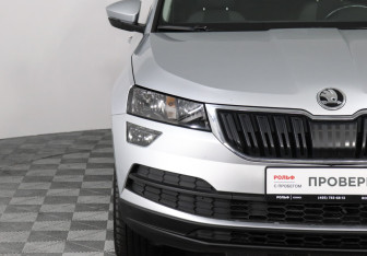 Подержанный автомобиль Skoda Karoq 2020 года (13 фото)