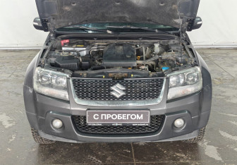Подержанный автомобиль Suzuki Grand Vitara 2008 года (15 фото)