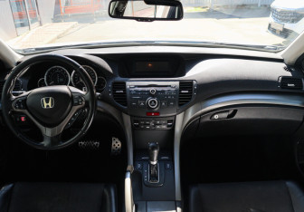 Подержанный автомобиль Honda Accord Sedan 2008 года (9 фото)