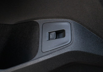 Подержанный автомобиль Volkswagen Tiguan 2017 года (18 фото)