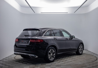 Подержанный автомобиль Mercedes-Benz GLC Coupe 2015 года (5 фото)