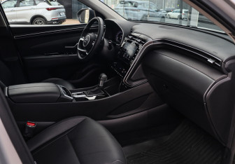 Подержанный автомобиль Hyundai Tucson 2024 года (7 фото)