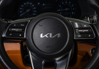 Подержанный автомобиль Kia K3 Sedan 2021 года (9 фото)