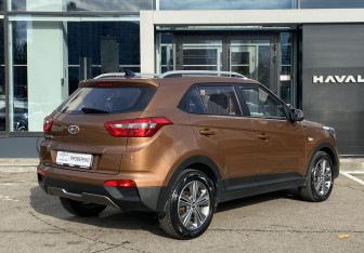 Подержанный автомобиль Hyundai Creta 2017 года (5 фото)
