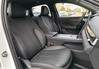 Новый Geely Preface 2024 (10 фото)