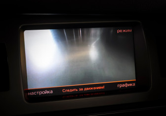 Подержанный автомобиль Audi Q7 2009 года (19 фото)