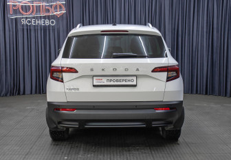 Подержанный автомобиль Skoda Karoq 2020 года (6 фото)