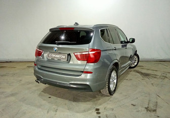 Подержанный автомобиль BMW X3 2013 года (6 фото)