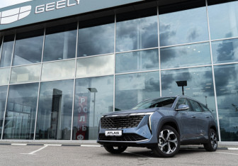 Новый Geely Atlas 2025 (10 фото)