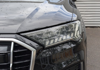 Подержанный автомобиль Audi Q7 2020 года (11 фото)