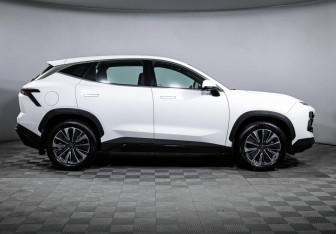 Подержанный автомобиль Jetour Dashing 2024 года (4 фото)