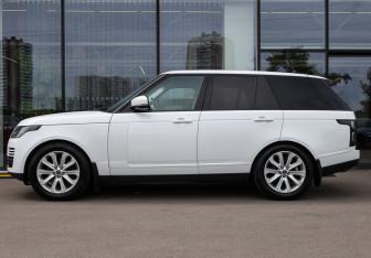 Подержанный автомобиль Land Rover Range Rover Evoque 2019 года (8 фото)