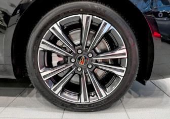 Новый Hongqi H9 2024 (7 фото)