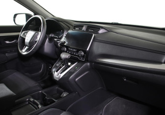 Подержанный автомобиль Honda CR-V 2018 года (6 фото)