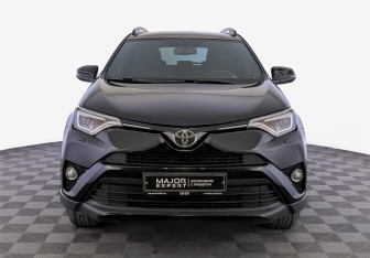Подержанный автомобиль Toyota RAV4 2019 года (2 фото)
