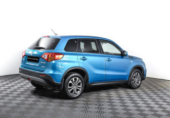Подержанный автомобиль Suzuki Vitara 2015 года (5 фото)