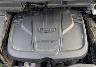 Подержанный автомобиль Geely Coolray 2023 года (9 фото)