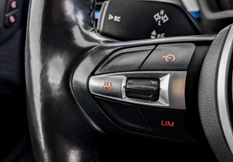 Подержанный автомобиль BMW X2 2020 года (29 фото)