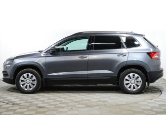 Подержанный автомобиль Skoda Karoq 2020 года (7 фото)