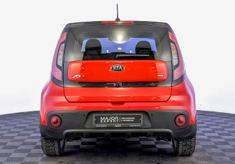Подержанный автомобиль Kia Soul 2017 года (6 фото)