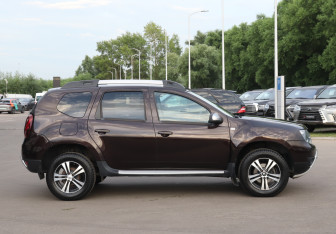 Подержанный автомобиль Renault Duster 2018 года (4 фото)