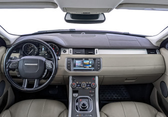 Подержанный автомобиль Land Rover Range Rover Evoque 2016 года (14 фото)